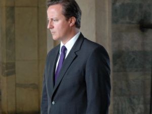 Cameron’a Telekulak Tepkisi