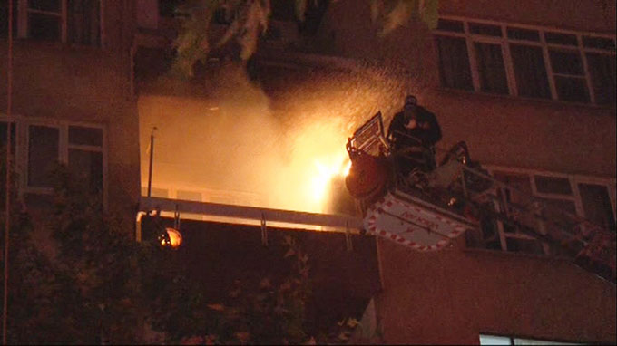 Doğalgaz Kombisinde Çıkan Yangın Korkuttu 