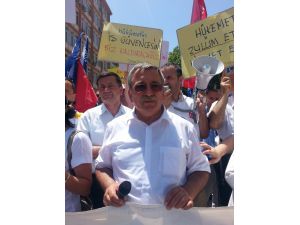 Türkiye Kamu-sen’den Valilik Önünde Eylem