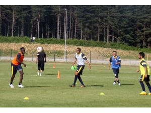 Suudi Arabistan’ın Süper Lig Takımı Topuk Yaylasında Kamp Yapıyor