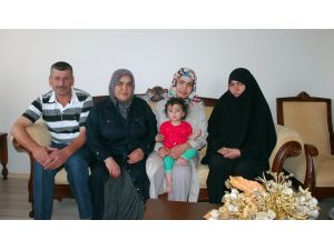 Serbest Bırakılan Türk Gözlemcinin Eşi: “Rüyada Gibiyim”