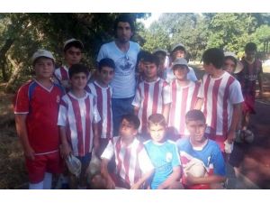 Burhan Beşiktaş’a Göz Kırptı