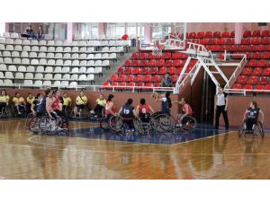 Garanti Tekerlekli Sandalye Basketbol Şampiyonası Sona Erdi