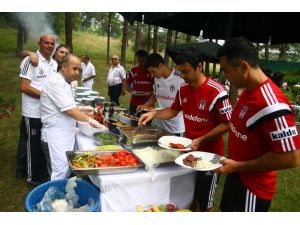Beşiktaş, Barbekü Partisinde Bir Araya Geldi