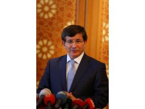 Davutoğlu: “Ukrayna’da Alıkonulan Agit Temsilcimiz Bu Sabaha Karşı Ailesine Kavuşuyor”