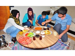 Acının Merkezi Somada İlk Sahur