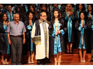 Denizlide 74 Doktor Mesleğe İlk Adımı Attı