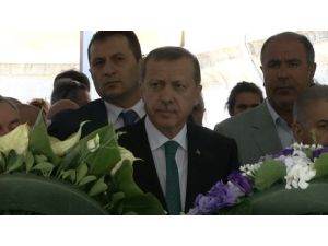 Başbakan Erdoğan Cenazede