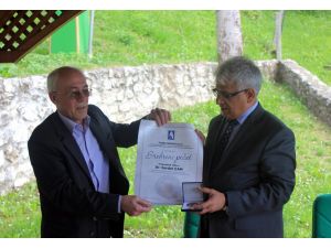 Saraybosna’dan Tika Başkanı Dr.serdar Çam’a Gümüş Mühür Ödülü