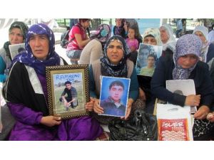 Öcalan’ın Mesajı O Anneleri Heyecanlandırdı