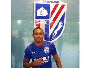 Henrique Formayı Giydi