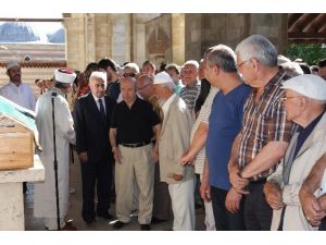 Eski Bakanın Acı Günü