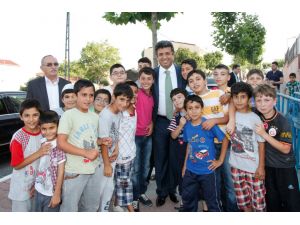 Küçükçekmece’de İlk İftar Sofrası Yarımburgaz’da Kuruldu