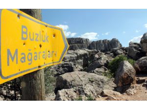 Serinlemek İsteyen Buzluk Mağarasına Geliyor