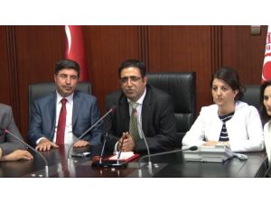 Hdp Onu Rakip Görmüyor