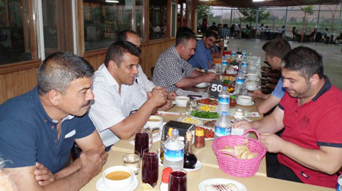 Rehber Emlak Müteahhitleri İftar’da Buluşturdu