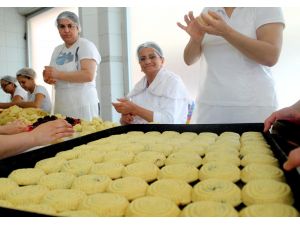 (Özel Haber) Ramazan Ayının Vazgeçilmez Tatlısı Kerebiç