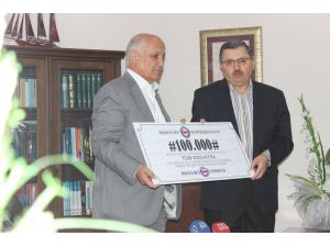 Memur-sen Türk Kızılayı’na 100 Bin Tl Bağışta Bulundu