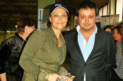 Hülya Avşar’dan Ercan Avşar’a büyük destek 