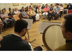 Tekke Musikisi Üsküdar’ı Mest Etti