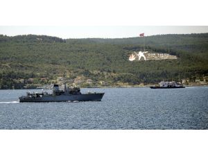 Savaş Gemileri Boğaz’dan Geçti