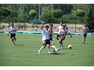 Genç Futbolcular Tokatspor İçin Ter Döktü