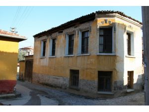 Denizli’de Tarihi Evler Restore Ediliyor