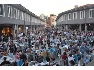 Balıkesirde 10 Bin Kişiye İftar