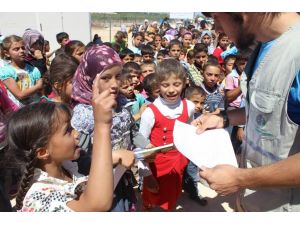 Şemmare Kampında Kalan Yetim Öğrenciler Karnelerini Aldı