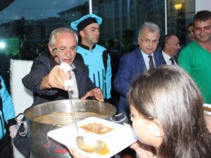 Ekşioğlu Vakfından Rize’de İftar