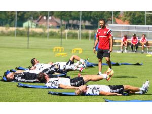 Beşiktaş, Yeni Sezon Hazırlıklarını Sürdürüyor