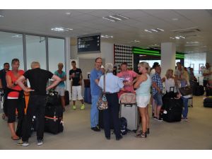 Gazipaşa Havalimanı’na İsveçli Tuıfly Nordic İlk Seferini Düzenledi