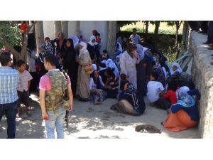 Mardinde Muhtarlık Kavgasında Ölenler Toprağa Verildi