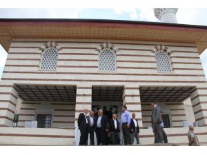 Beykoz Hisarevleri Camii İbadete Açıldı