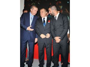 Terim: İnşallah Önemli Başarılarla Bu Güzel Tesisi Taçlandırırız