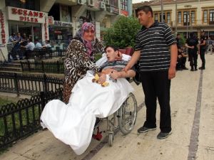 Umut Da Başbakan’ı Bekliyor