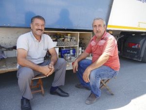İftarı Yollarda Açıyorlar