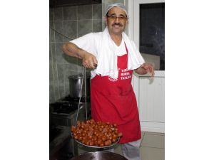 (Özel Haber) Ramazan Ayının Vazgeçilmez Tatlısı Tulumba