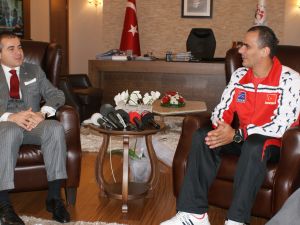 Suat Kılıç, Süper Ligde Yaşanan Hakem Hatalarını Değerlendirdi