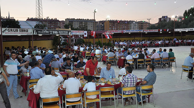 Madenciler İftarda Buluştu