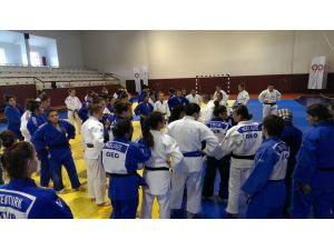Gürcistan Judo Bayan Milli Takımı Trabzon’da Kamp Yapıyor