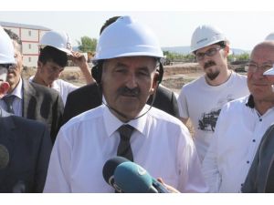 Sağlık Ve Saha Gözlemcileri Görev Başında