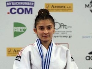 Rabia Judoda Avrupa Şampiyonu Olup Trabzon’un Gururu Oldu