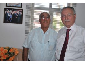 İhsanoğlu, Menderes’in Köyü Çakırbeyli’yi Ziyaret Etti