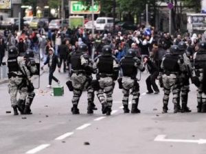 Makedonya Protestolarla Sarsılıyor