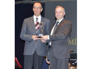 Kanser Hastanesinin Doktoru Kansere Yenik Düştü