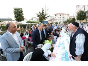 Milletvekili Ömer Dinçer, Güngörenlilerle İftar Yaptı