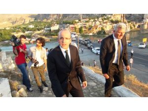 Maliye Bakanı Mehmet Şimşek Hasankeyfte İftar Yemeğine Katıldı