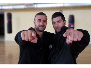 Genç Boksör Ringlere Dönüyor