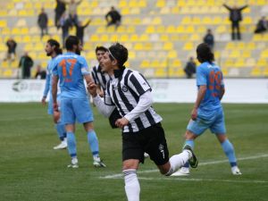 Altay’da 2 İmza